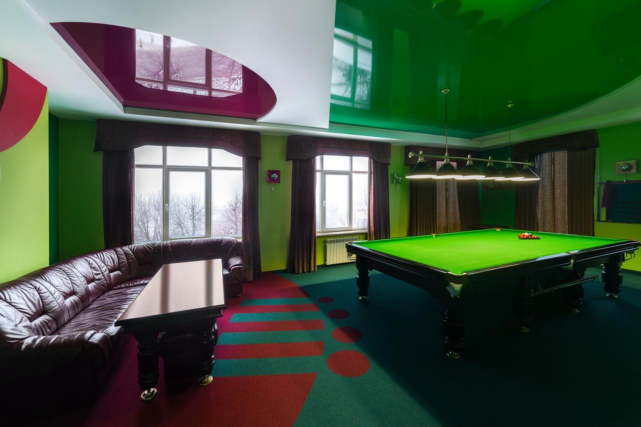 利沃夫 Snooker酒店 外观 照片